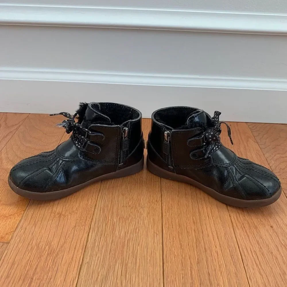 Ugg Toddler Size 10 Black Patent Leather‎ Bootie Warm Sheep Fur Lined 1013414T